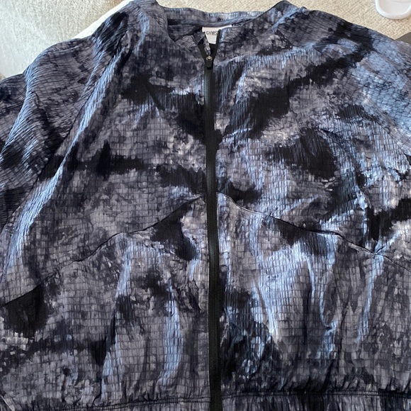 Gymshark Cropped Jacket - Picture 9 of 9